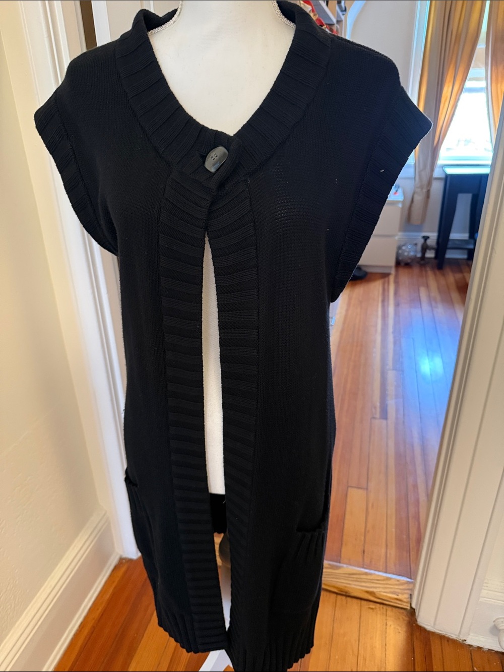 Chico’s Black Sleeveless Long Knit Cardigan Vest